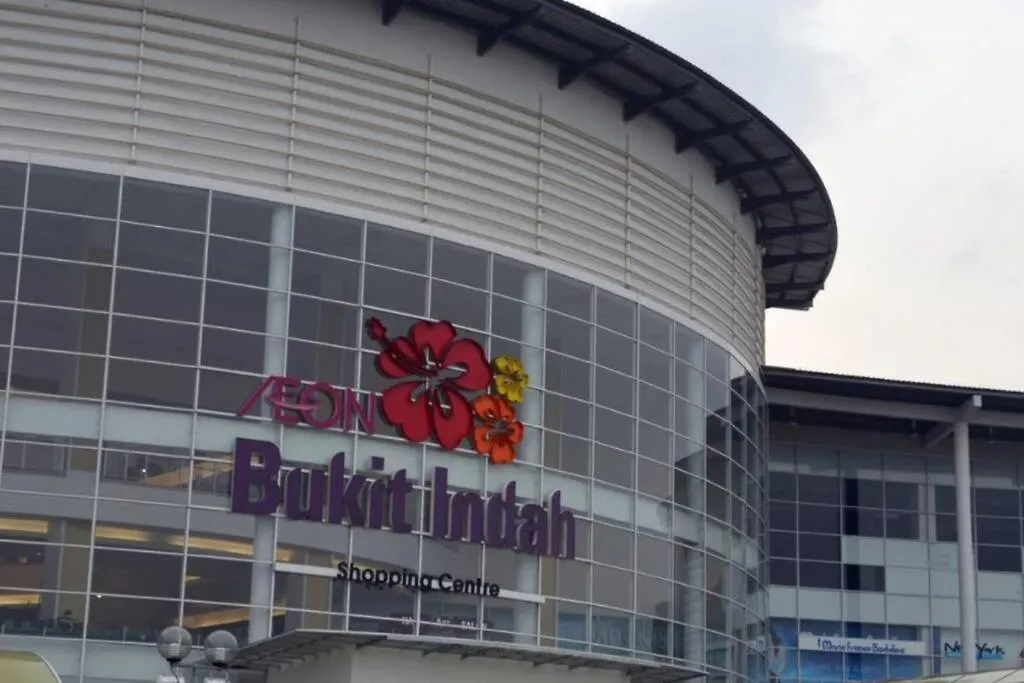 Holiday home Bukit Indah Double Storey House Nearby Aeon - Legoland - Tuas - 9Pax Johor Bahru Malaysia
